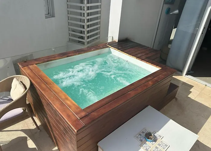 Appartement 1br With Private Heated Jacuzzi At Sholan Elgouna